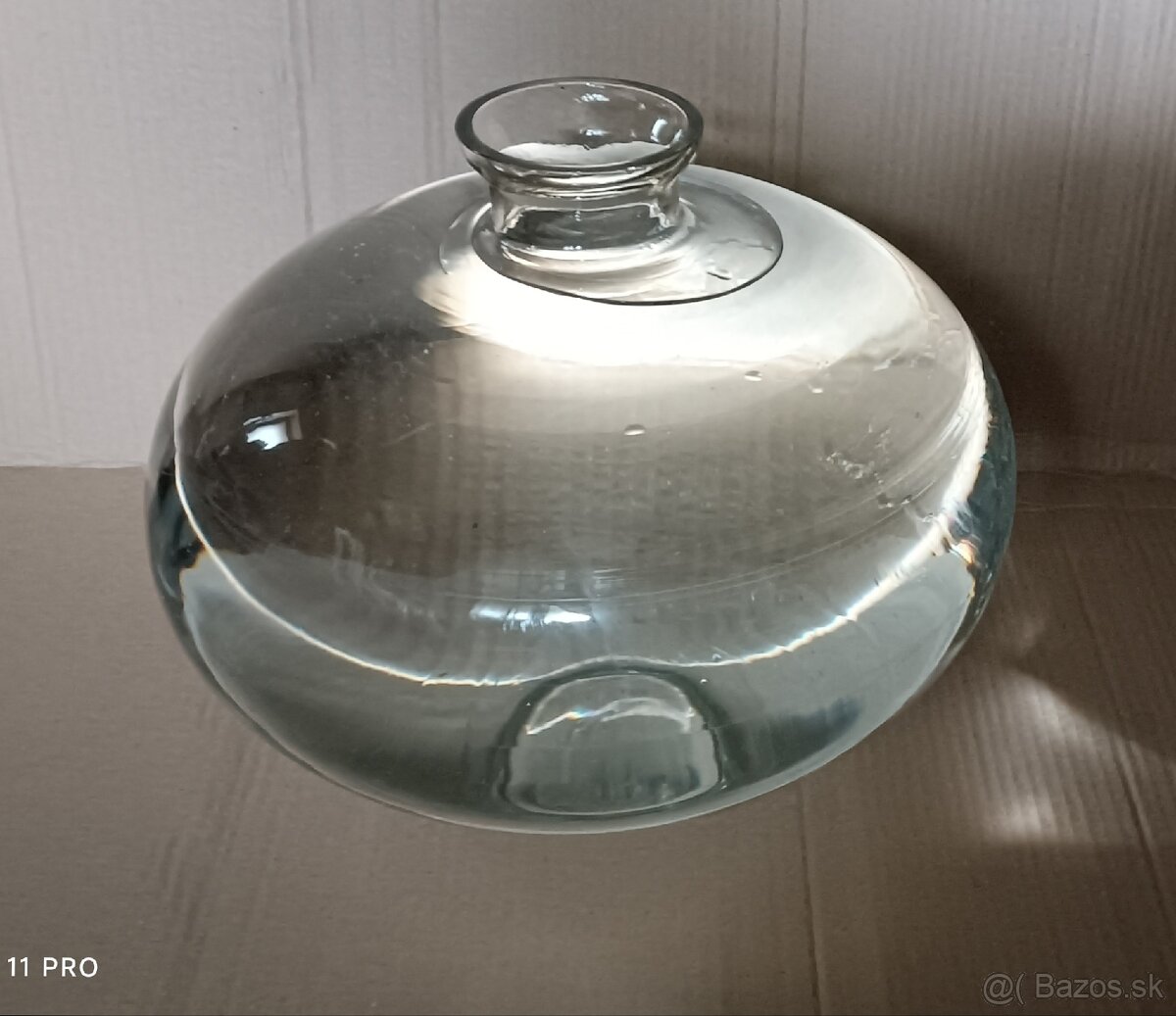 Predám starý dekanter na víno