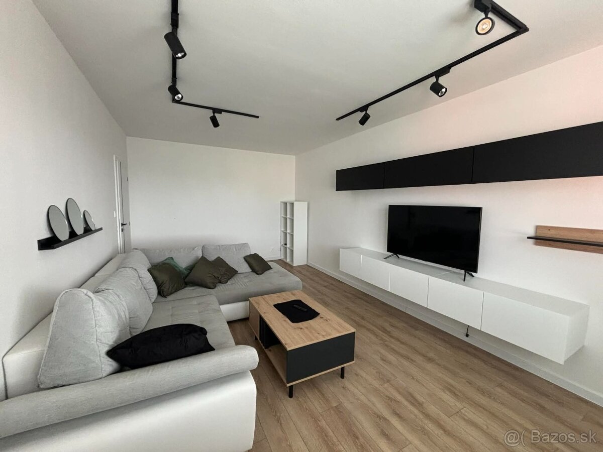 Rezervovane- Predám byt v centre Námestova