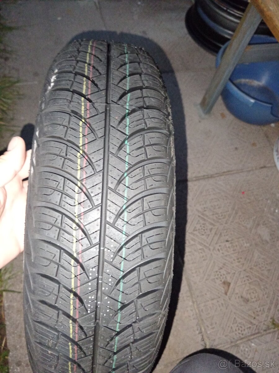 Pneu 155/70r13