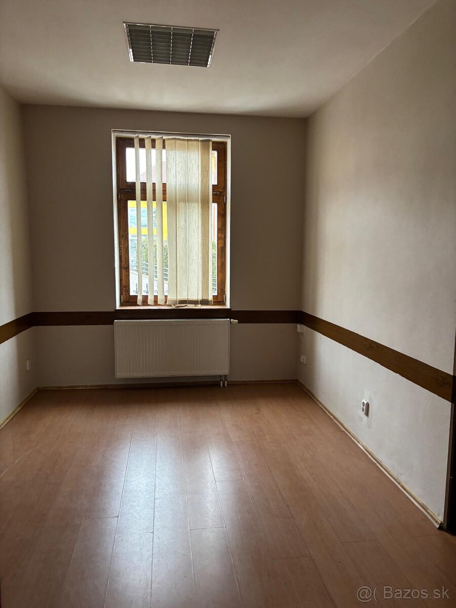 Kancelária v centre mesta