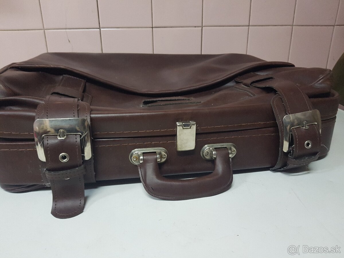 Stare kufre k veteranom