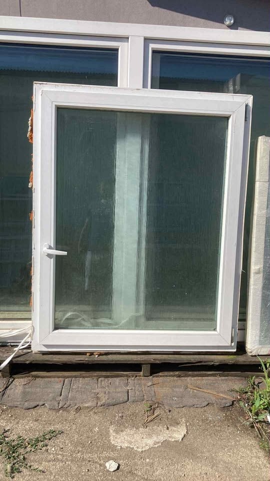 PLASTOVÉ OKNO 1140x1410mm