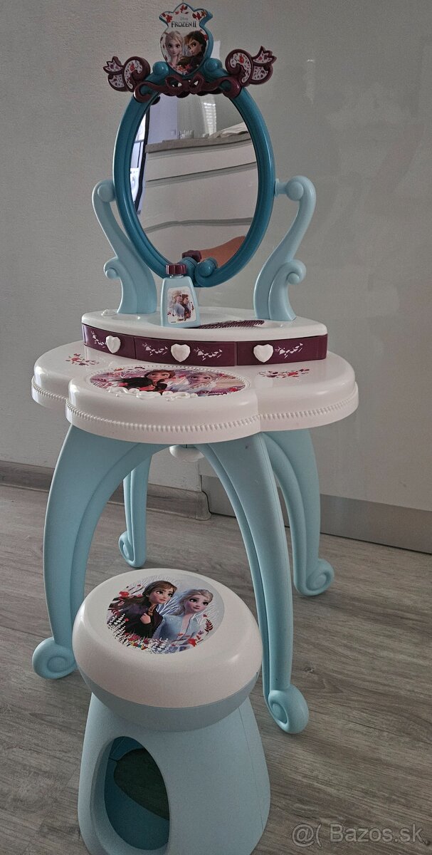 Detsky toaletny stolik Frozen