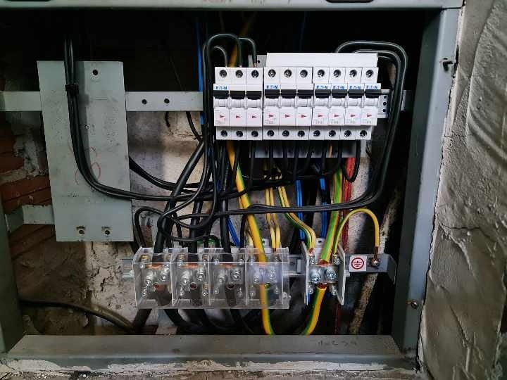 Elektrikar/elektroinstalacne prace