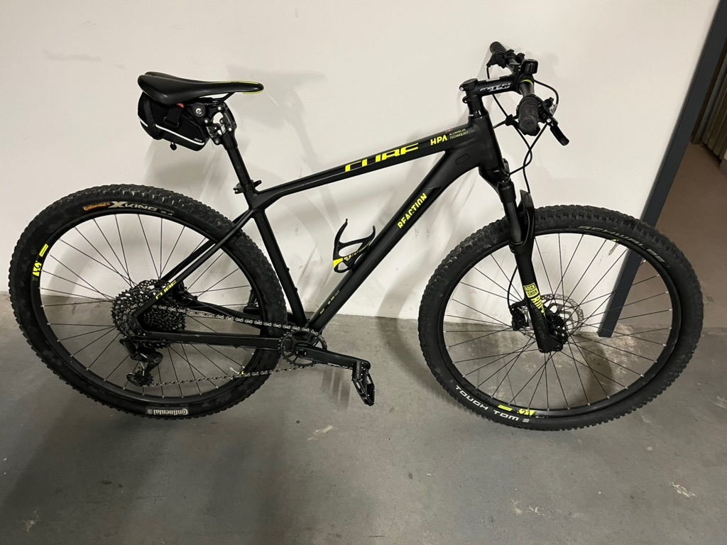 Horský bicykel CUBE Reaction Race v TOP stave
