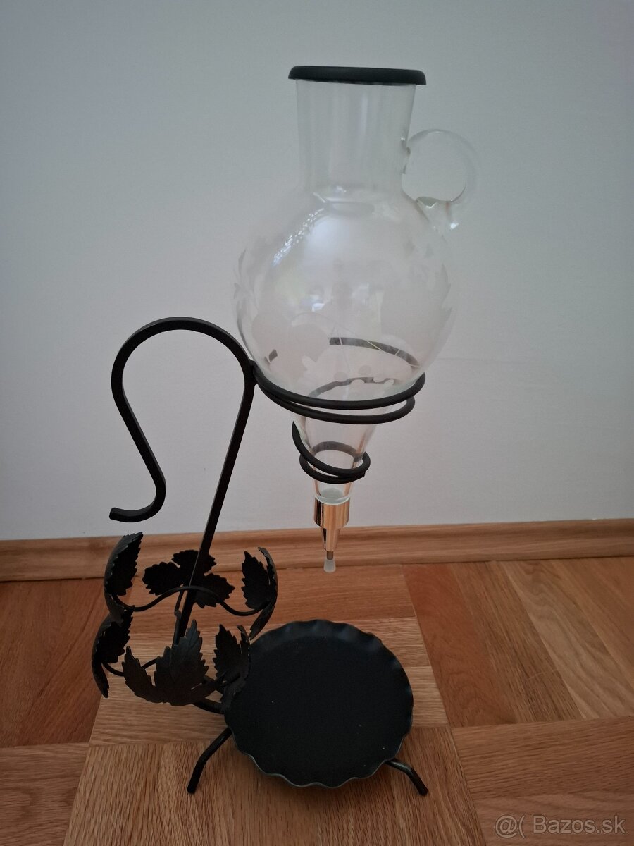 Nádoba na vino