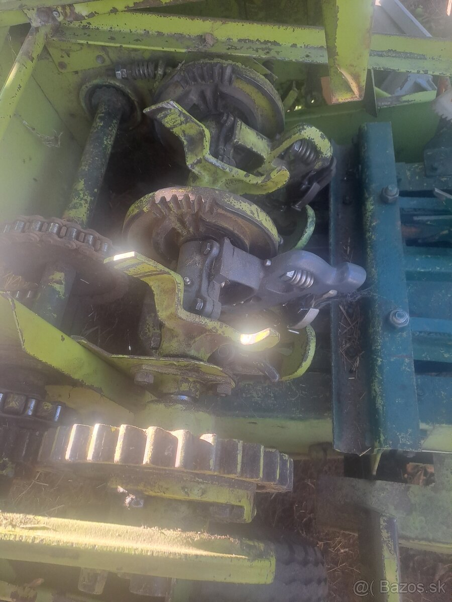 Balikovač claas markant 40