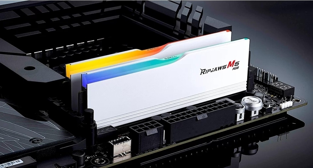 G.SKILL 32GB RAM KIT DDR5 6400MT/s CL32 Ripjaws M5 RGB White