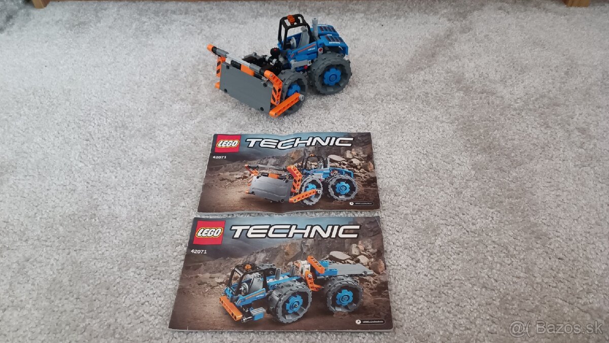 LEGO Technic 42071 - Dozer Compactor