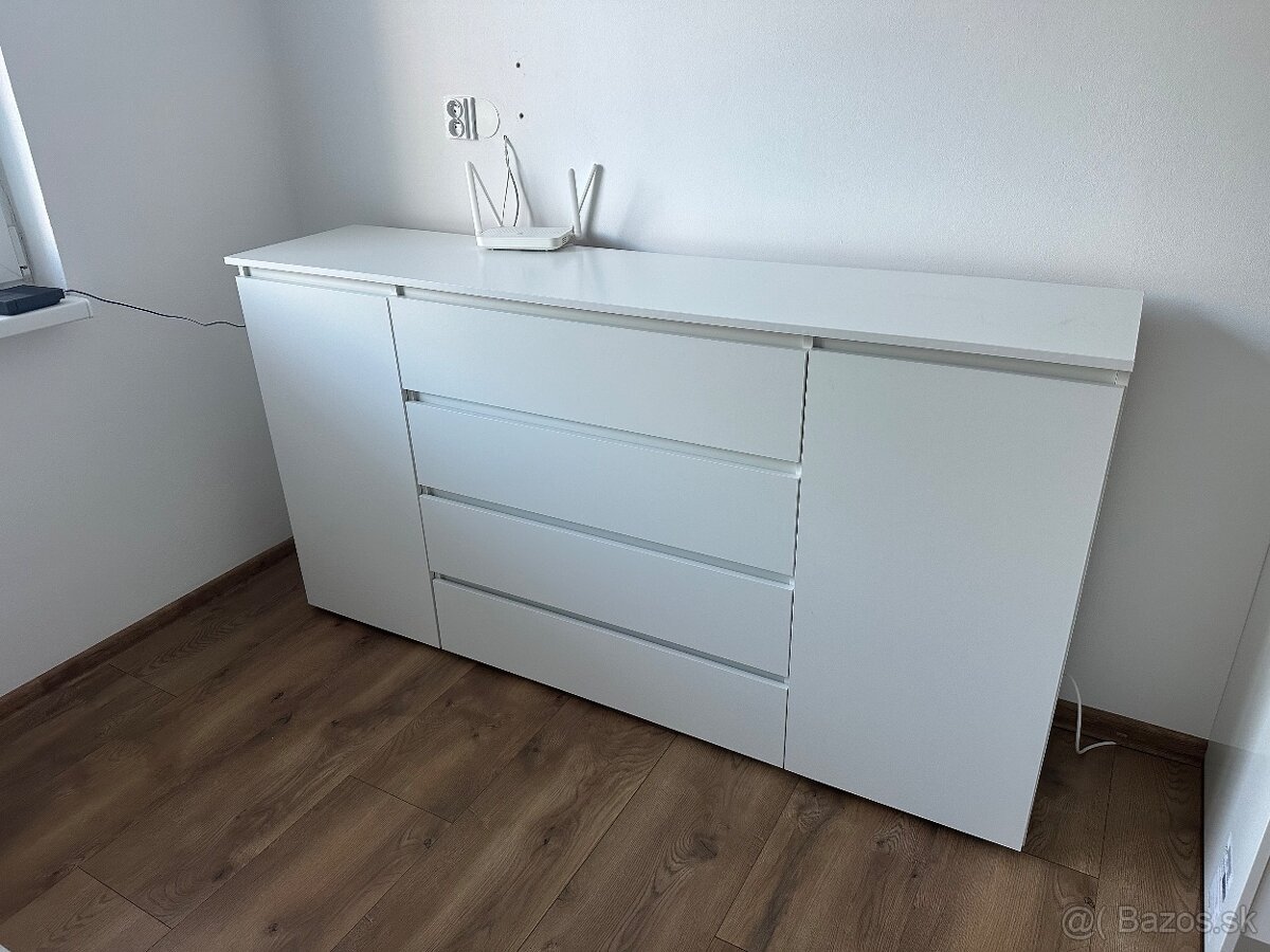 Komoda bílá
