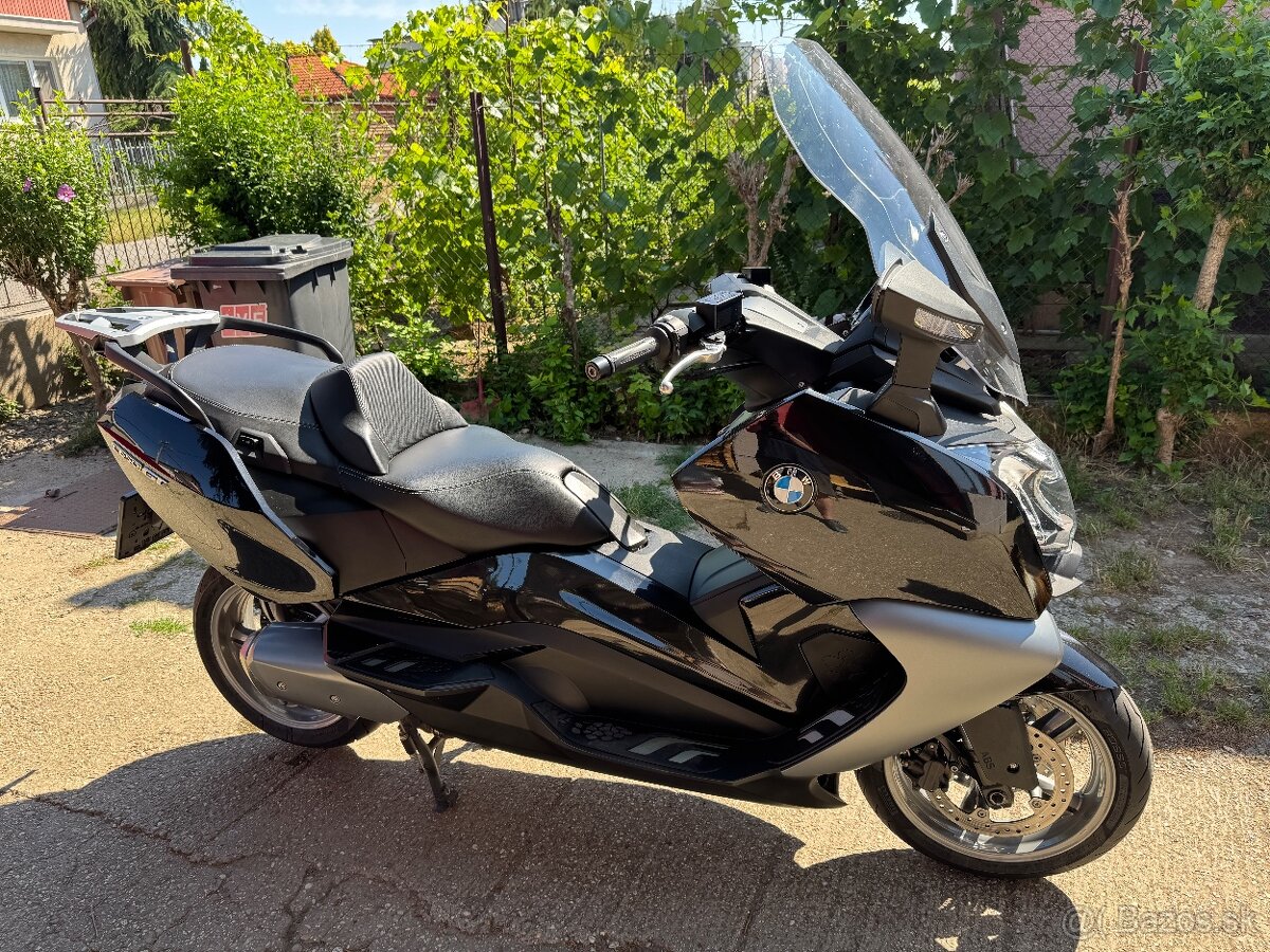 BMW C650GT
