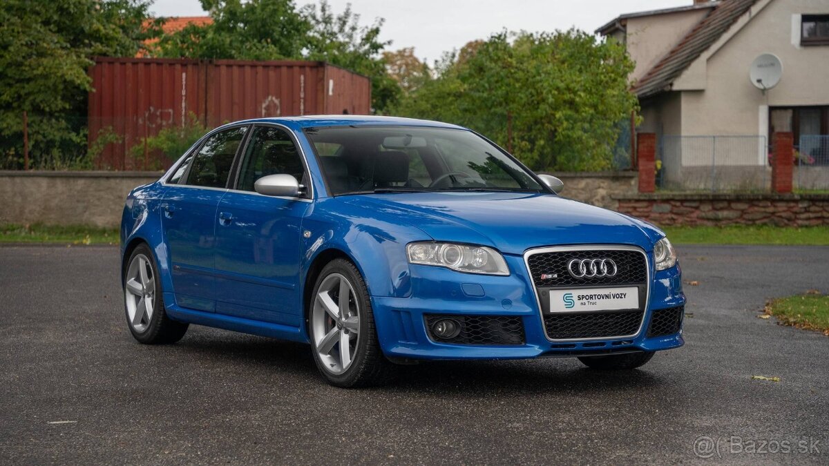 Audi RS4 quattro (generace B7) 2006