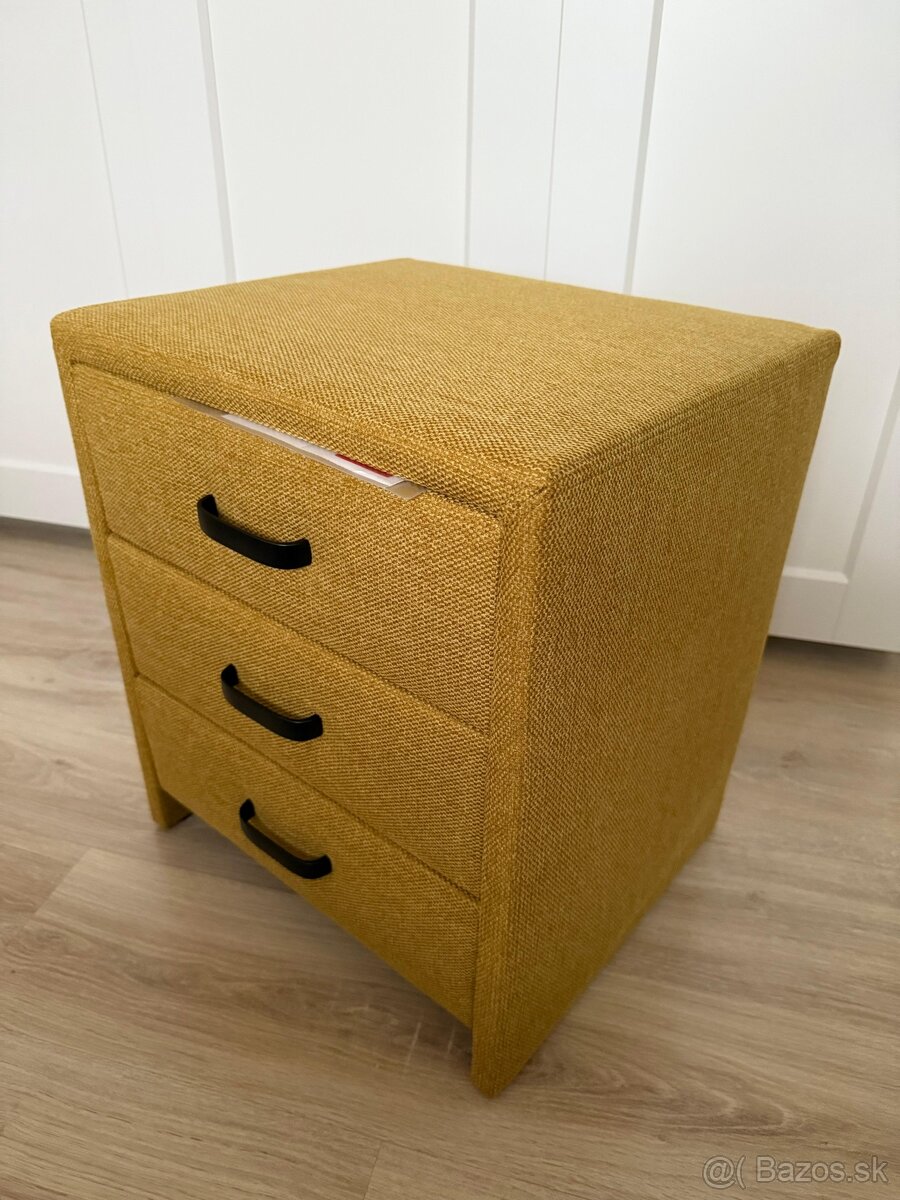 2x Nočný stolík s čalúnením