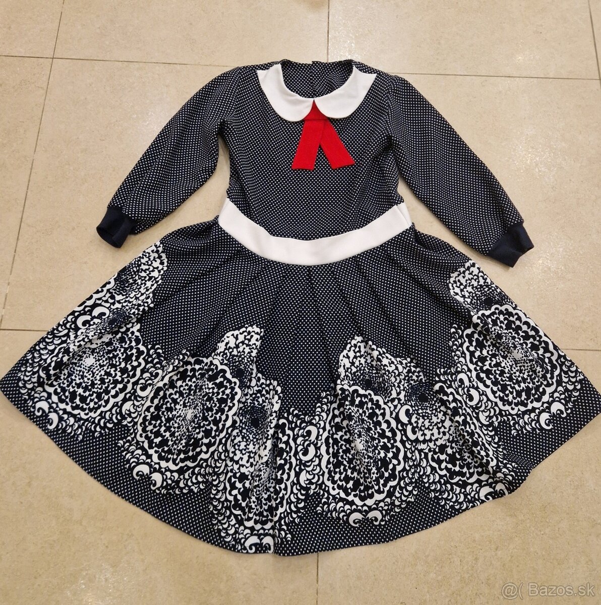 Predám dievčenské šaty