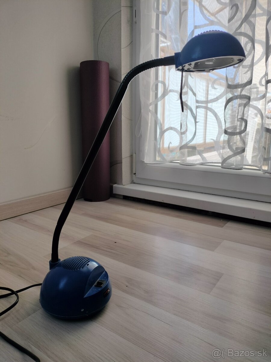 Stolová lampa