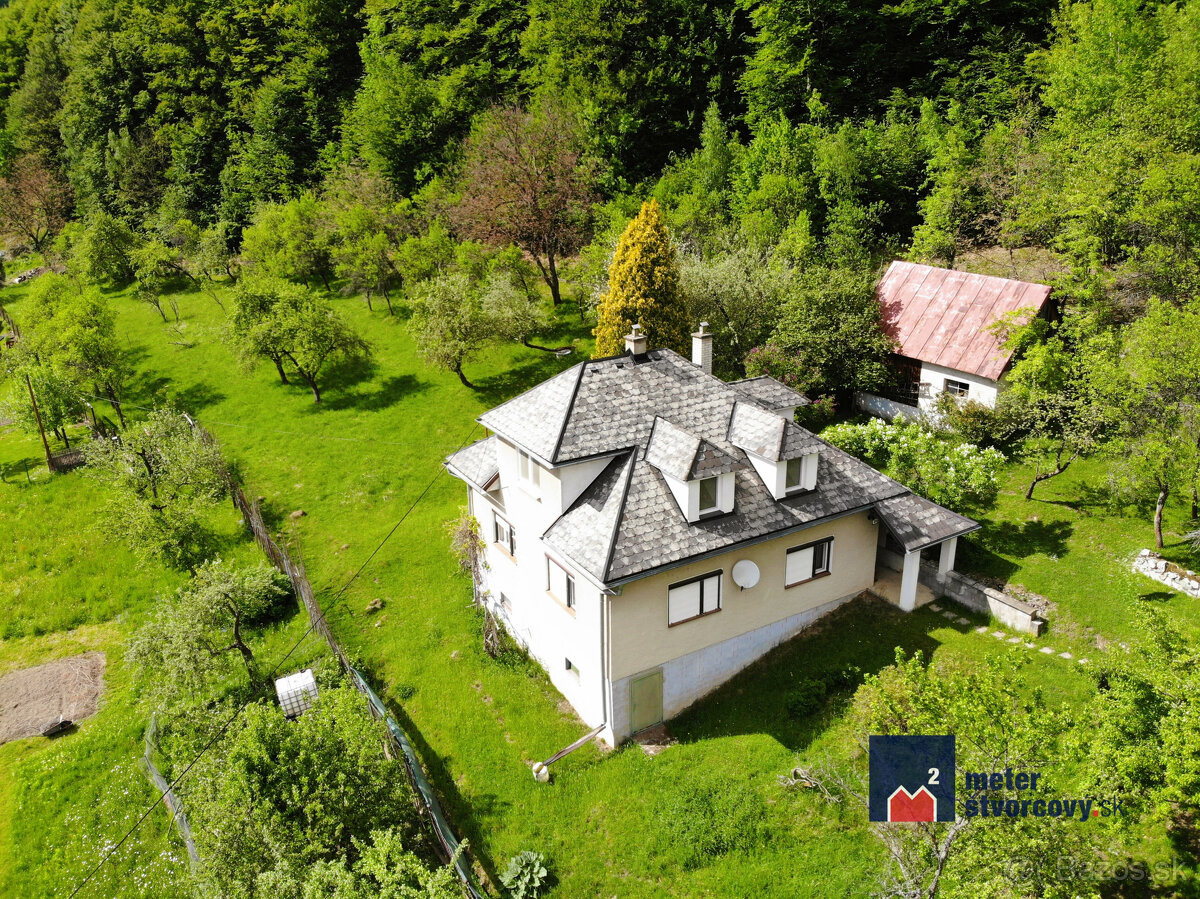 Predaj: Rodinný dom s pozemkom 3.429 m2 - Veľké Rovné