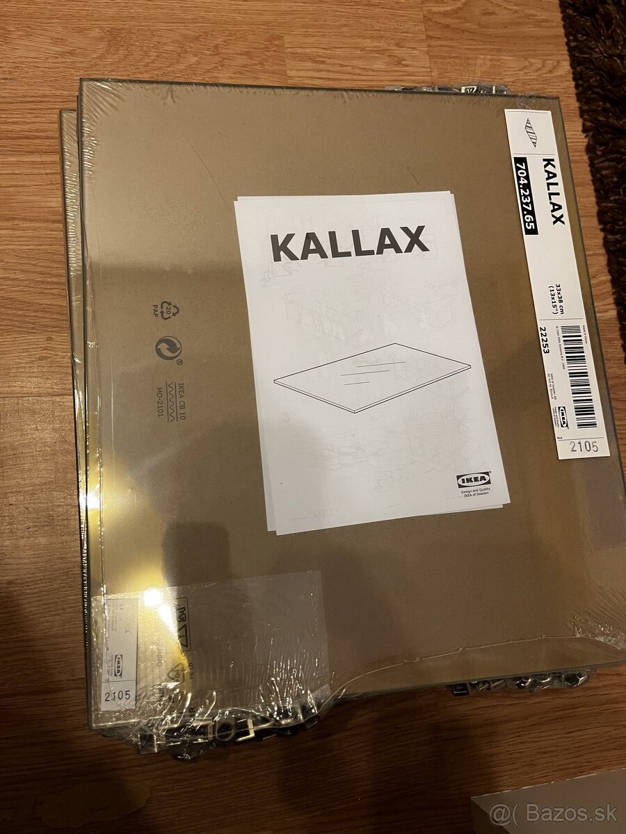 Kallax  sklo nové