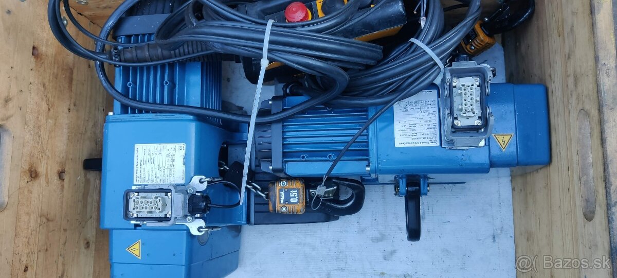 kladkostroje DEMAC DC Pro 250 + 500 kg