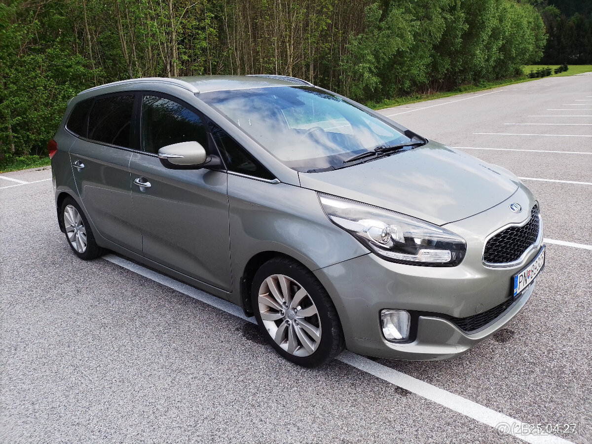 KIA Carens 1.7 CRDi 136k A/T