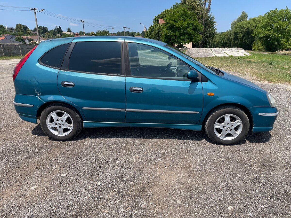 Nissan almera tino 2,2dci 100kw facelift