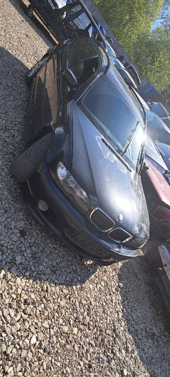 Rozpredam e46 330i touring