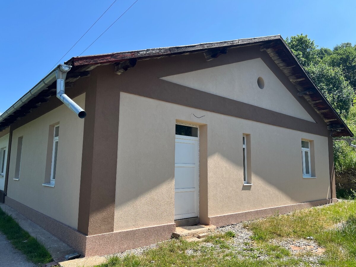Komplet zrekonštruovaný 3 izbový dom - horská obec Železník
