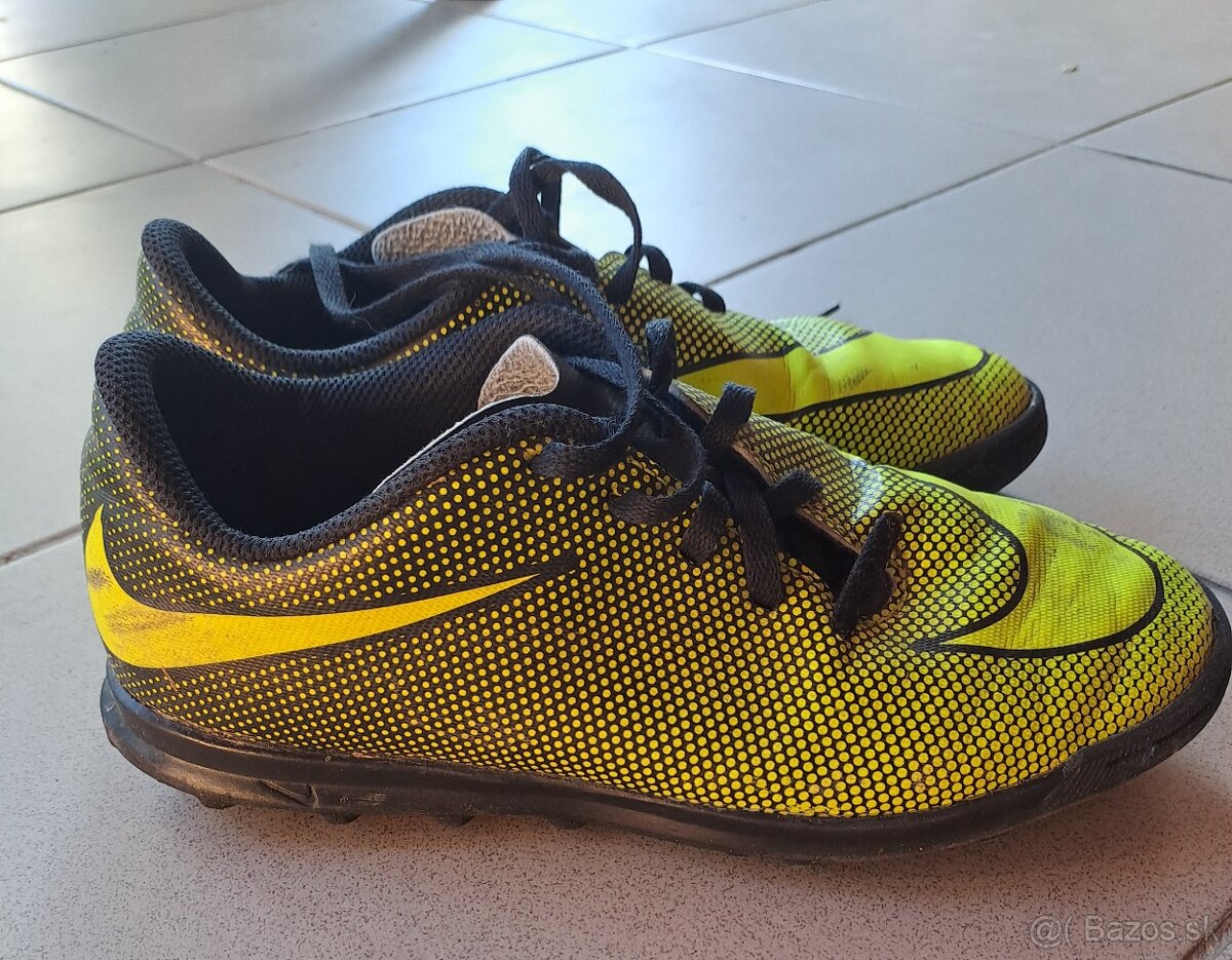 Turfy vel. 36 Nike