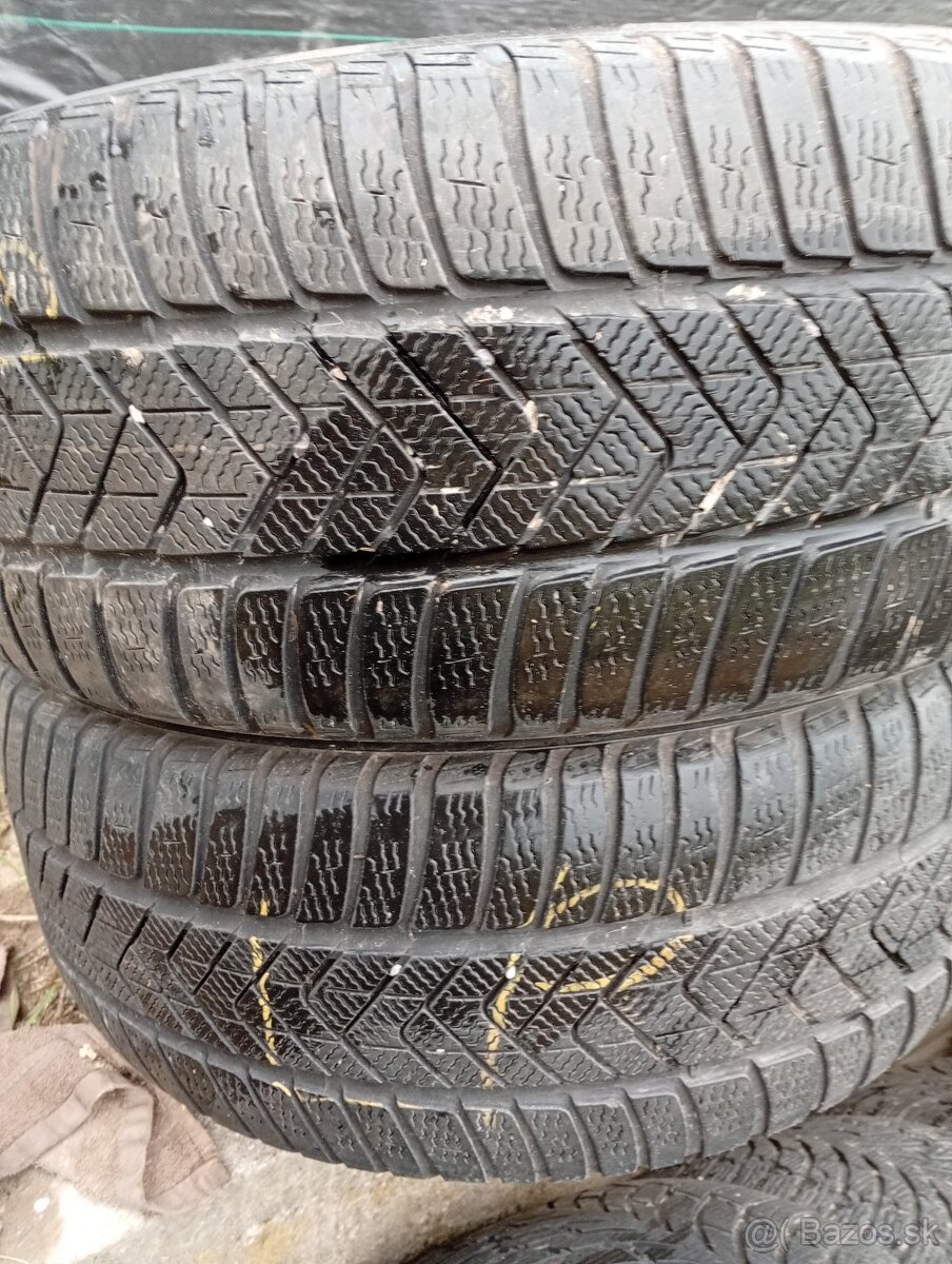 205/75r16C Goodyear ultra grip Cargo