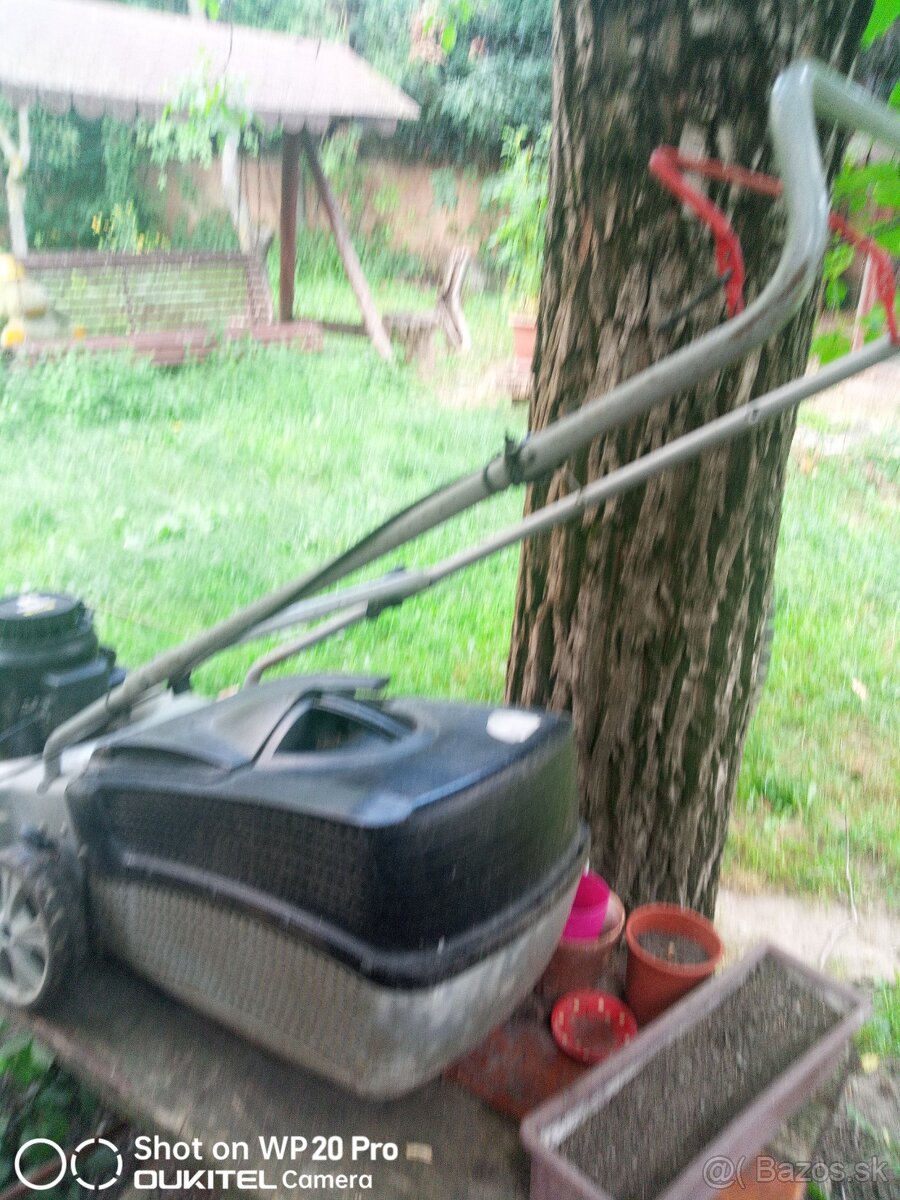 Benzínová kosačka