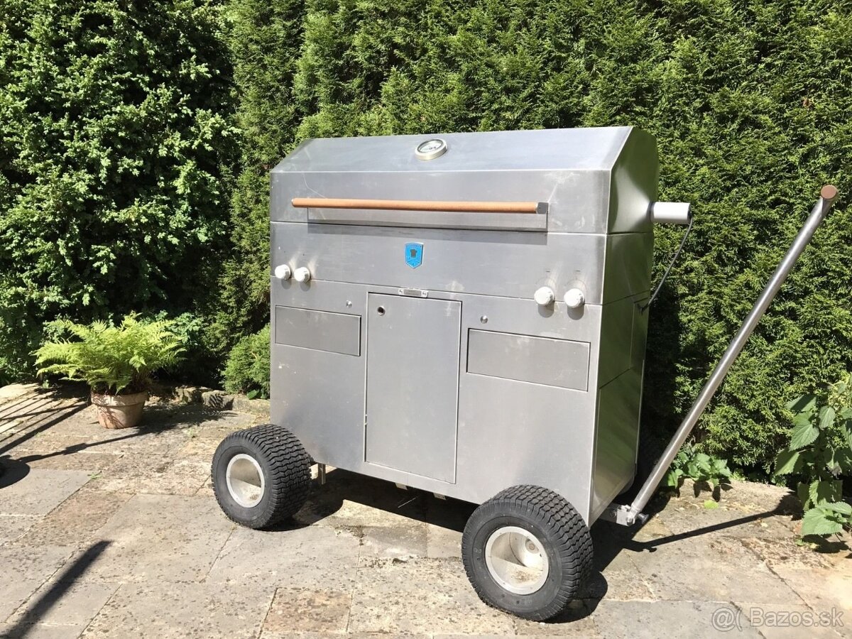 Plynový gril Brennwagen GT 1200 i