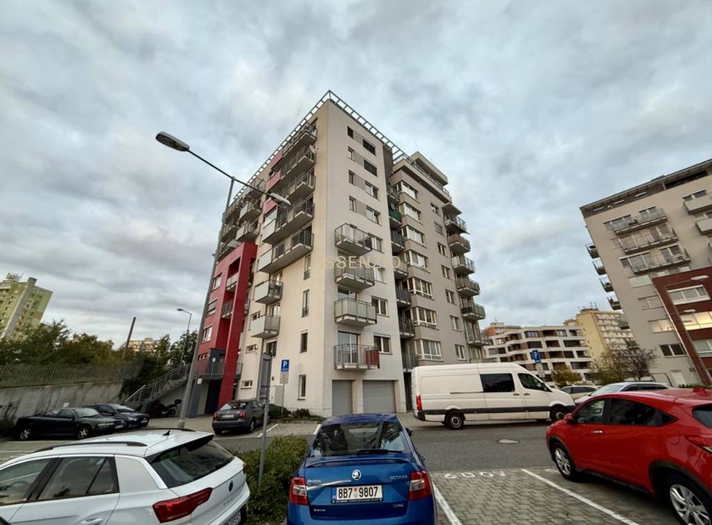 ASSENZIO – PRENAJOM – 2 IZBOVÝ BYT – KADNAROVA – RAČA