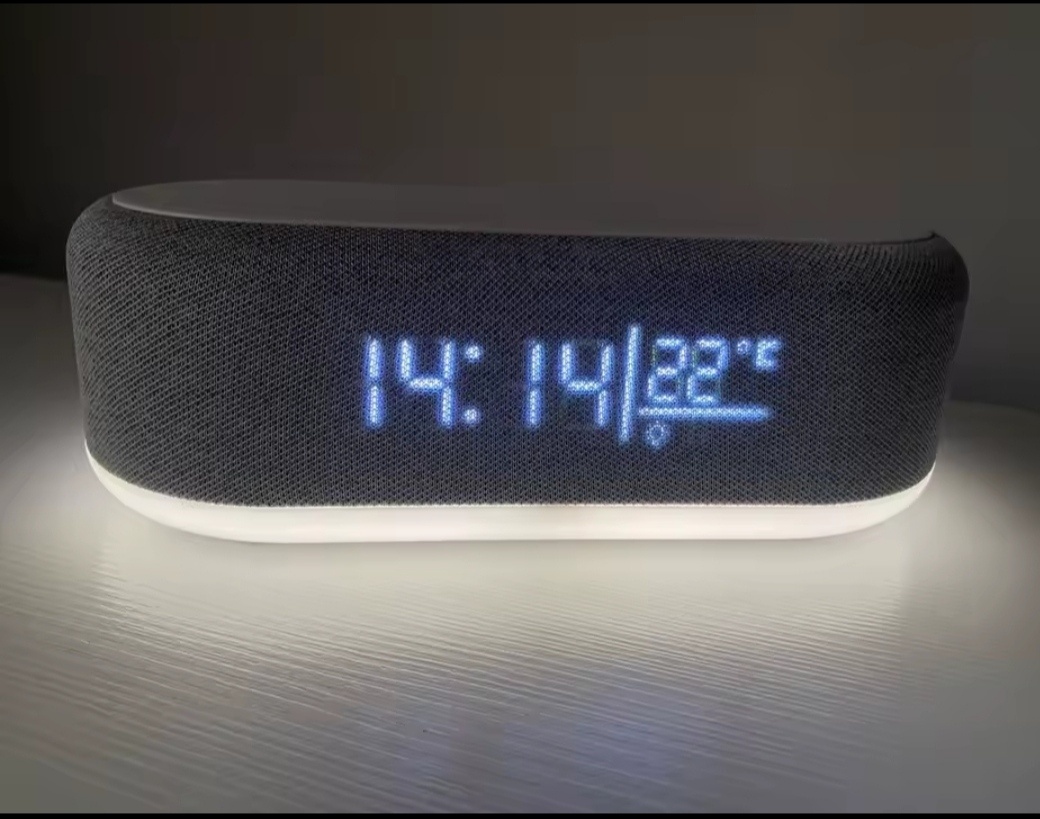 Bezdrôtová nabíjačka 4v1 na mobil