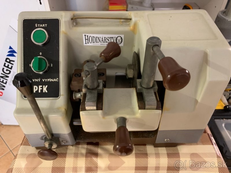 PFK Poloautomaticky stroj na vyrobu klucov FAB