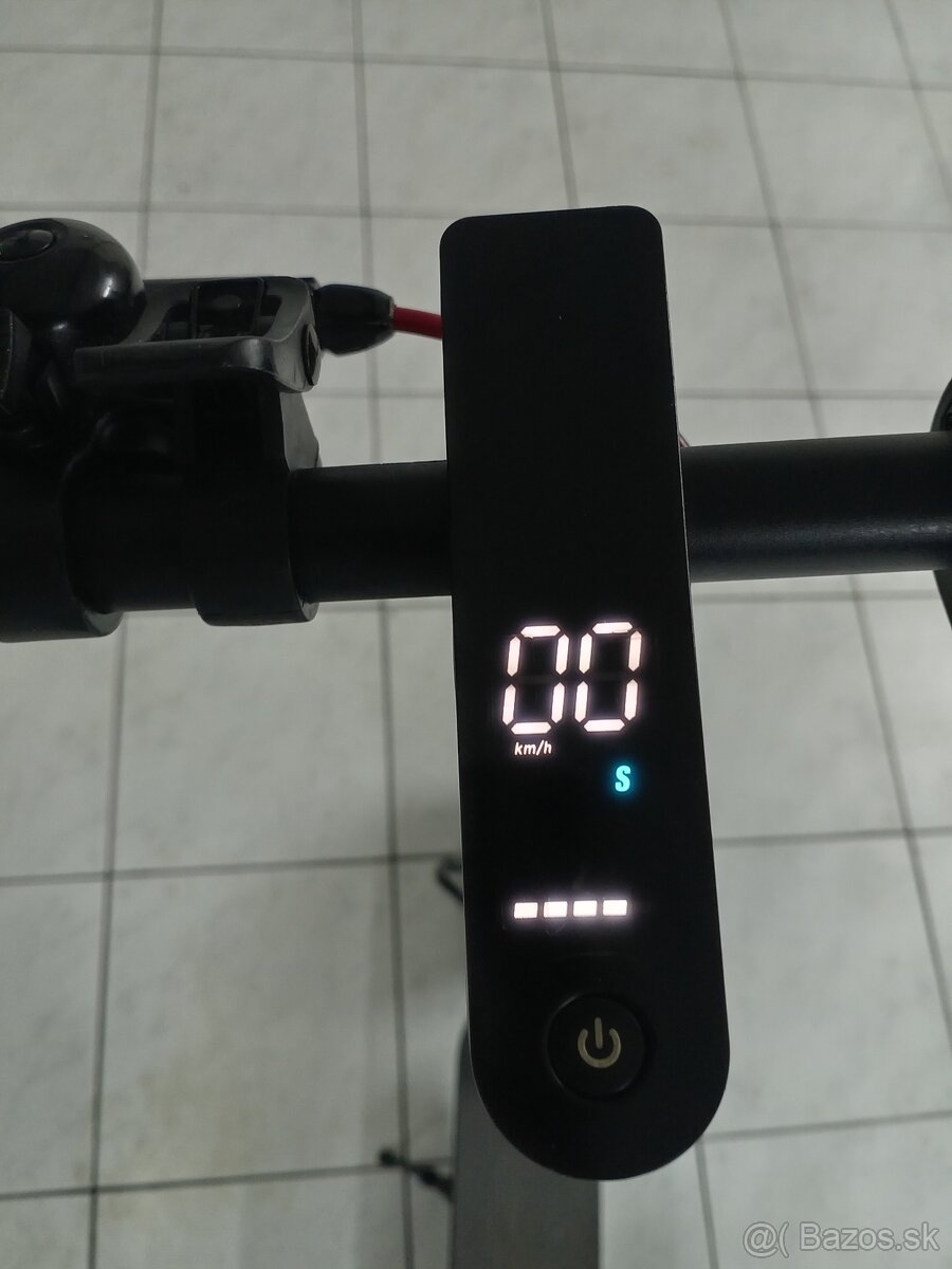 Elektrická kolobežka Sencor TWO LONG RANGE 2021