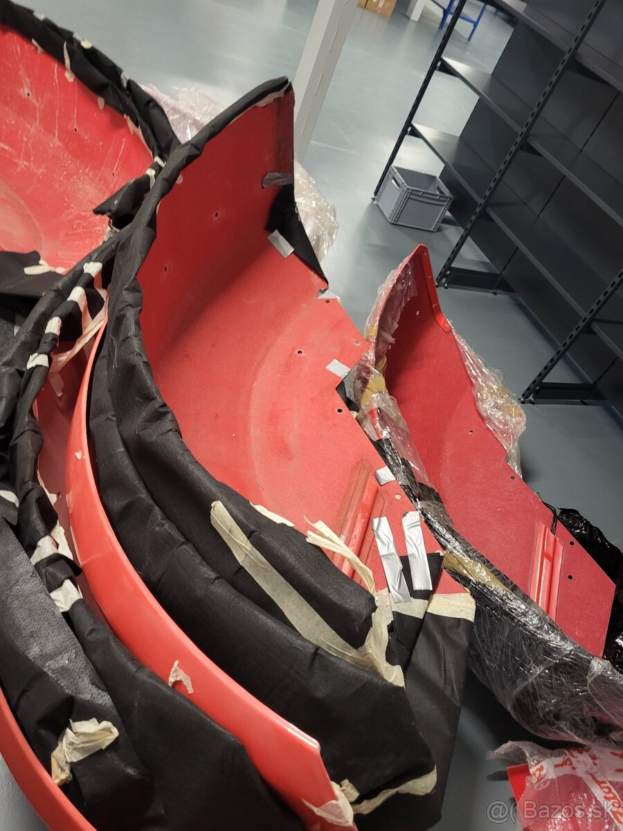 ponúkam blatnik na traktor zetor.