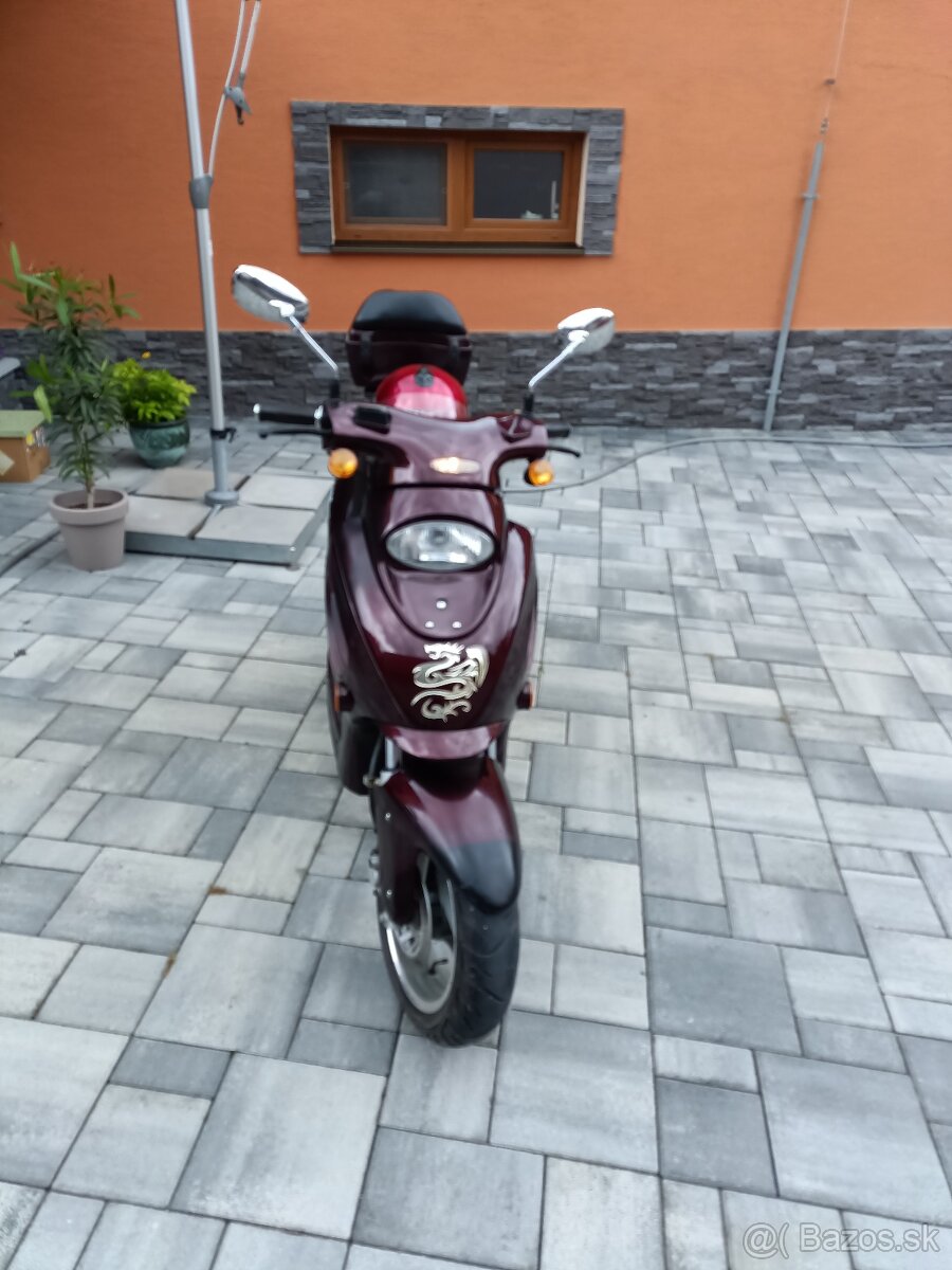 Skuter 125