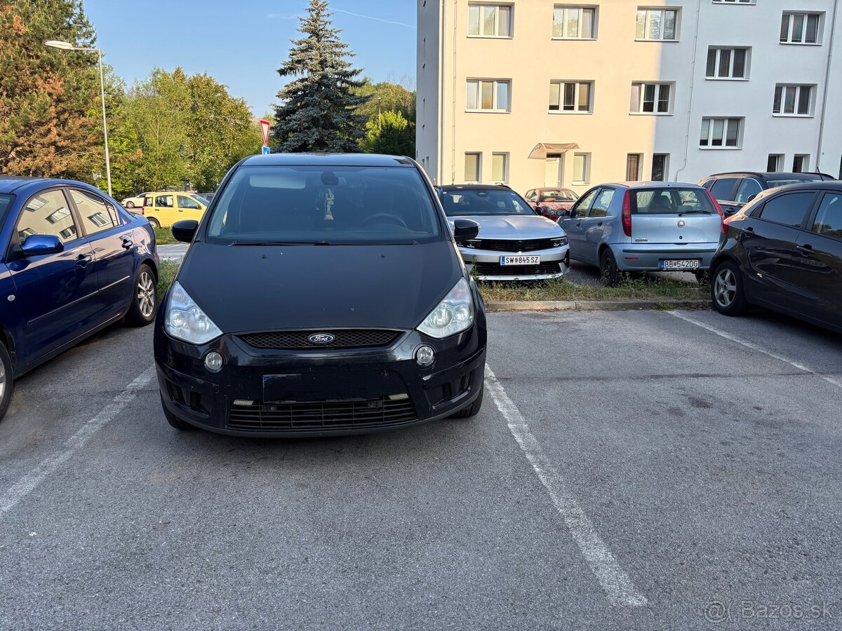 Predám Ford S-MAX,7 Miestne