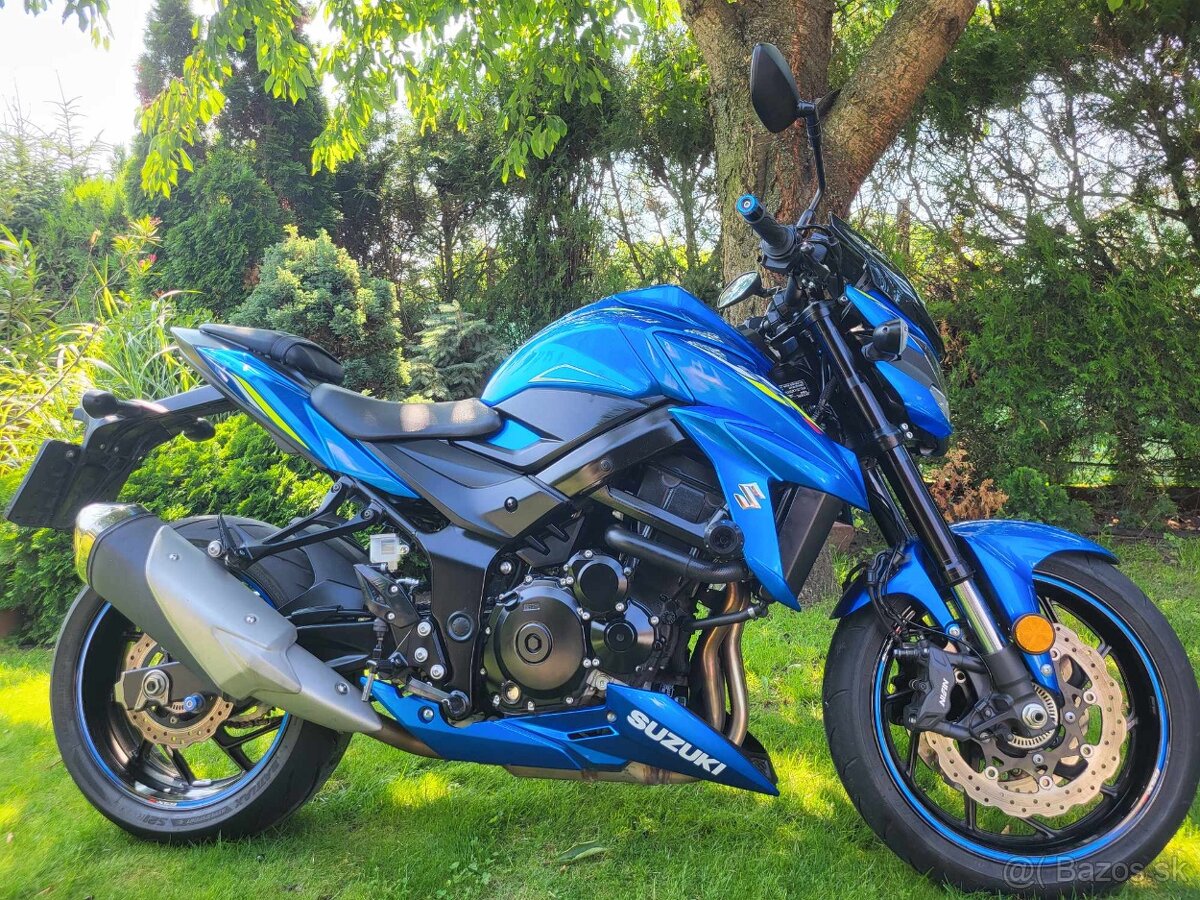 SUZUKI GSX-S 750
