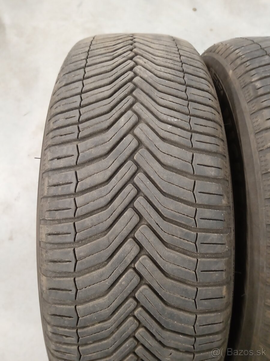 Celorocne 4ks 225/65 R17 106V MICHELIN CROSS CLIMATE SUV