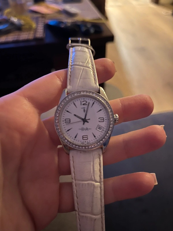 Trussardi damske hodinky so Swarowski krystalmi