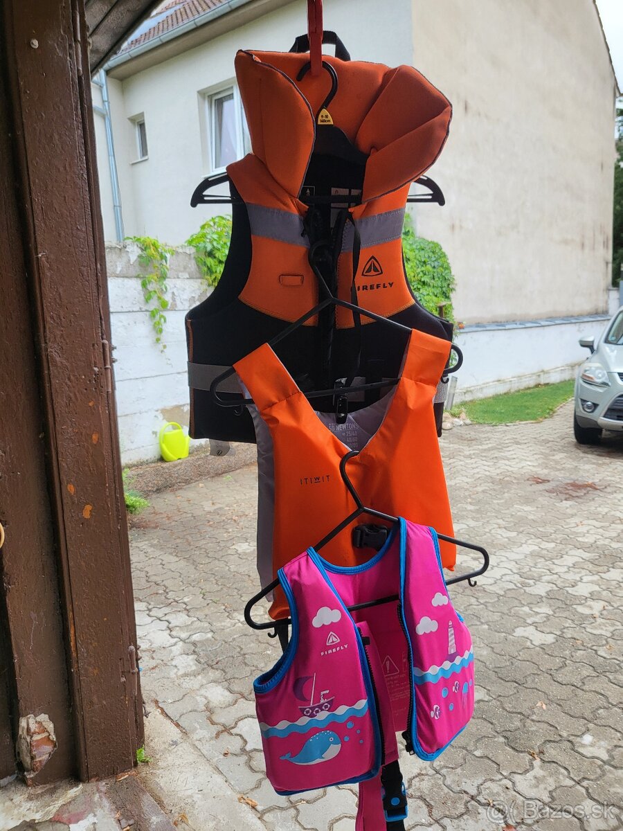 Predávam plavecké vesty