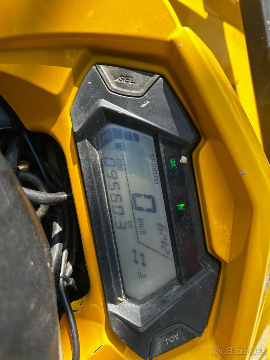 Cd Moto x520