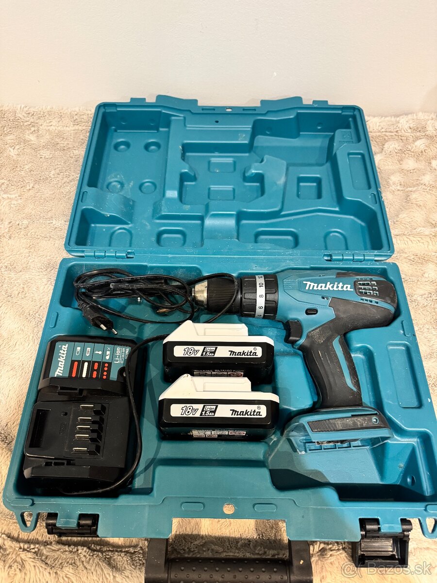 Makita HP457DWE – akumulátorový vŕtací skrutkovač s príklepo