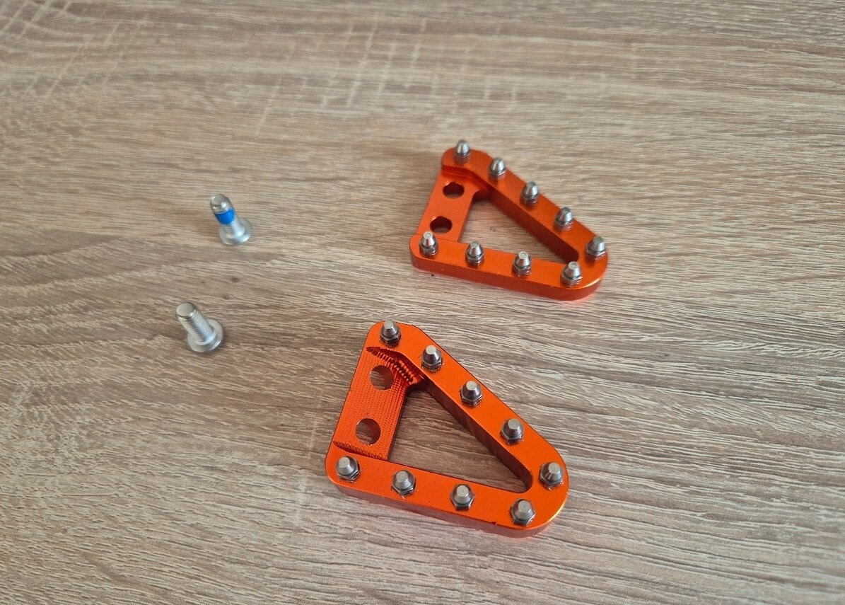 Predám CNC brzdovy pedal