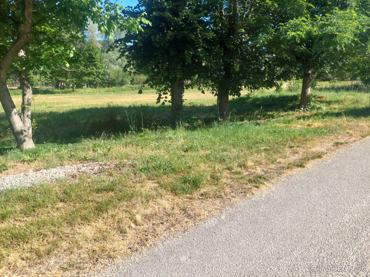 Predaj pozemku vhodného na mobilný dom Zbyňov + dohoda