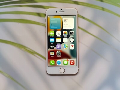 Predám IPhone 7 GOLD 64gb