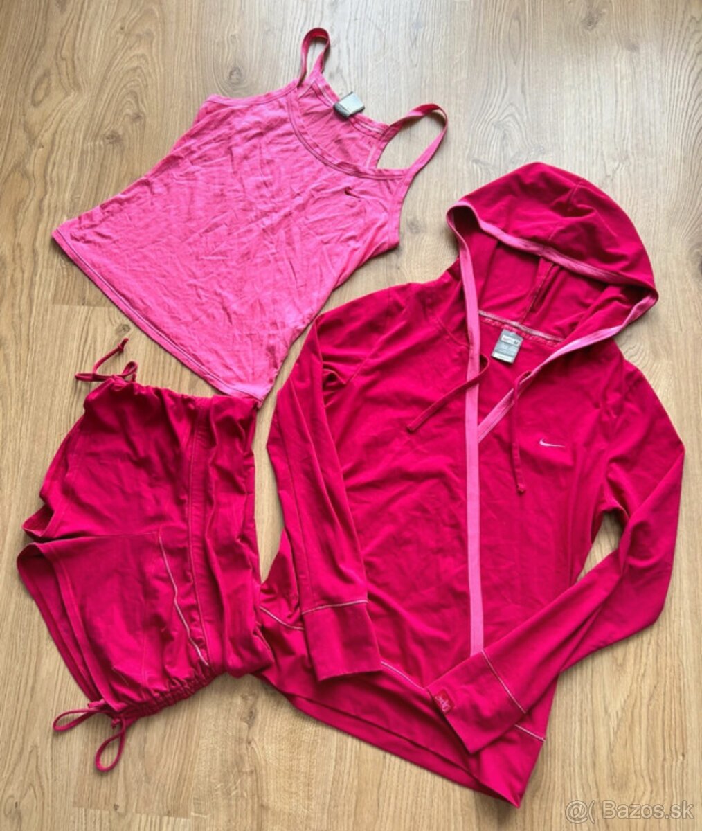 Nike set M