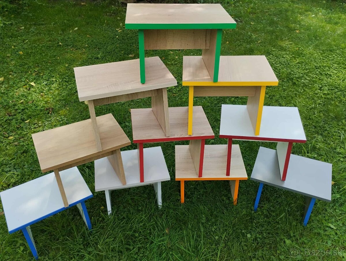 Podnožka, schodík, stolček, hokerlík