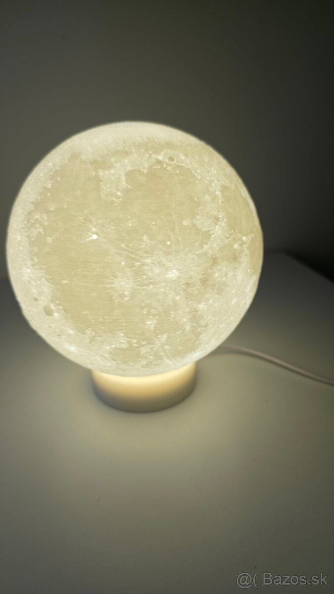 Predám LED Lampu s motívom Mesiac