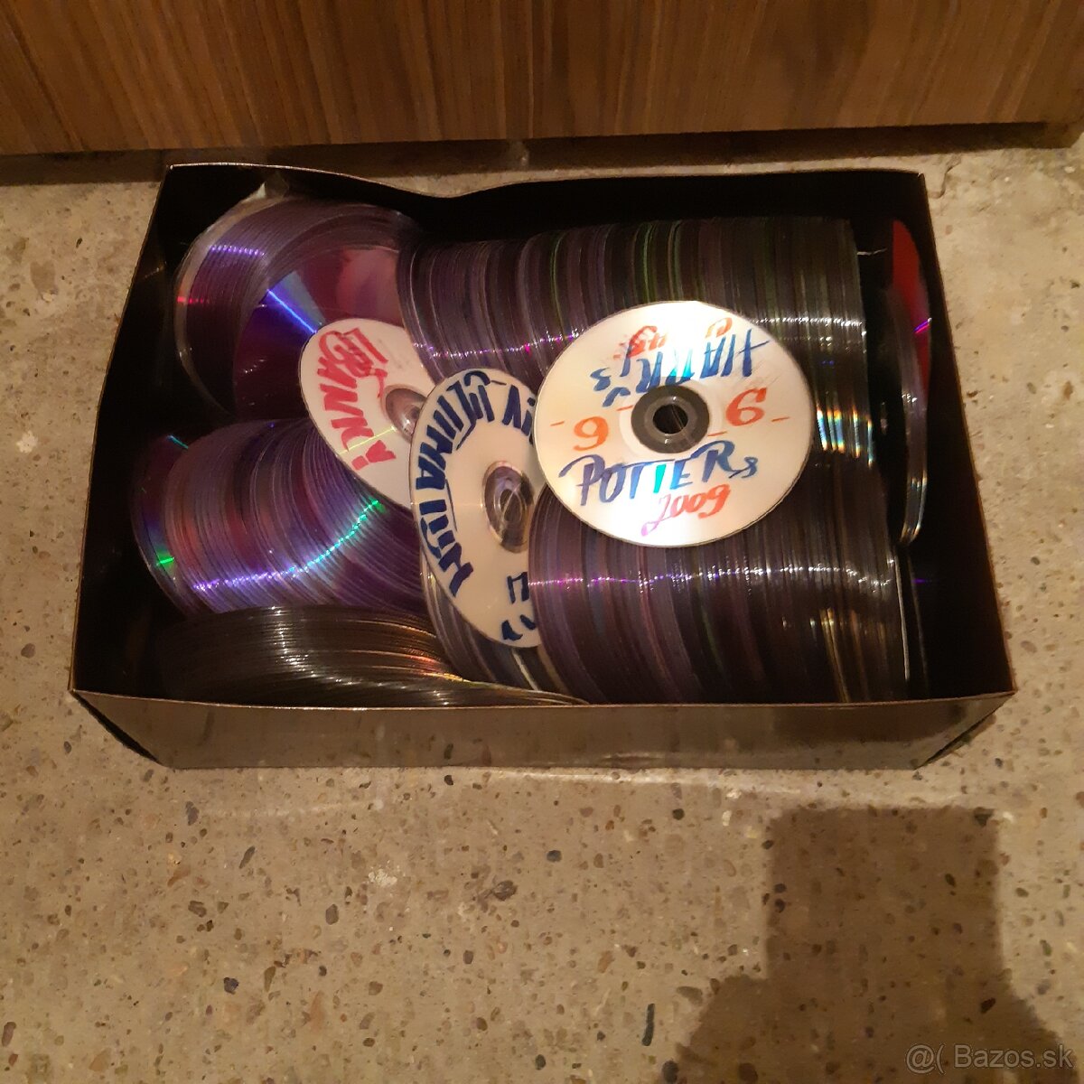 Box s diskami film